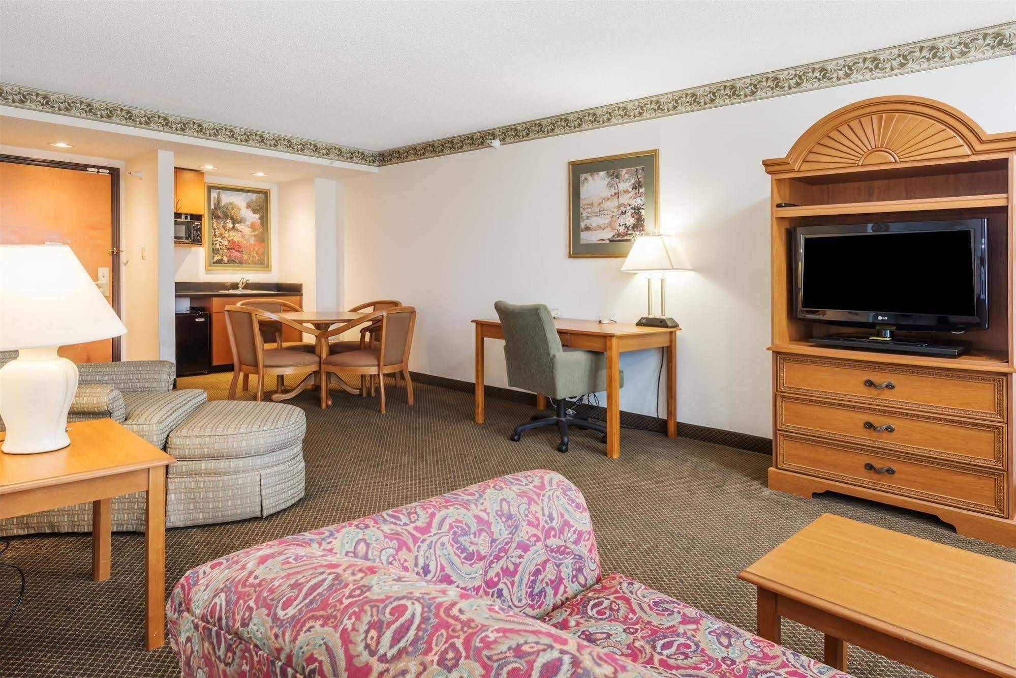 Wingate By Wyndham Indianapolis Airport Plainfield Otel Dış mekan fotoğraf